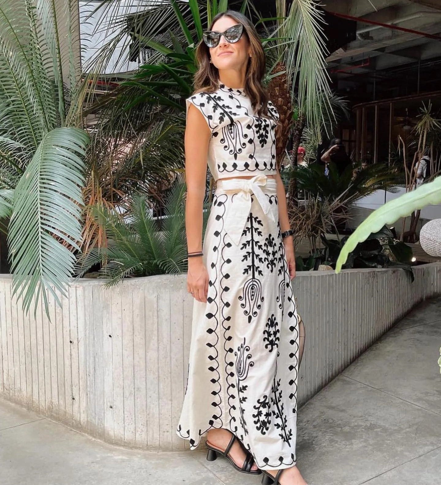 Alice – Conjunto Estampado de Top e Saia