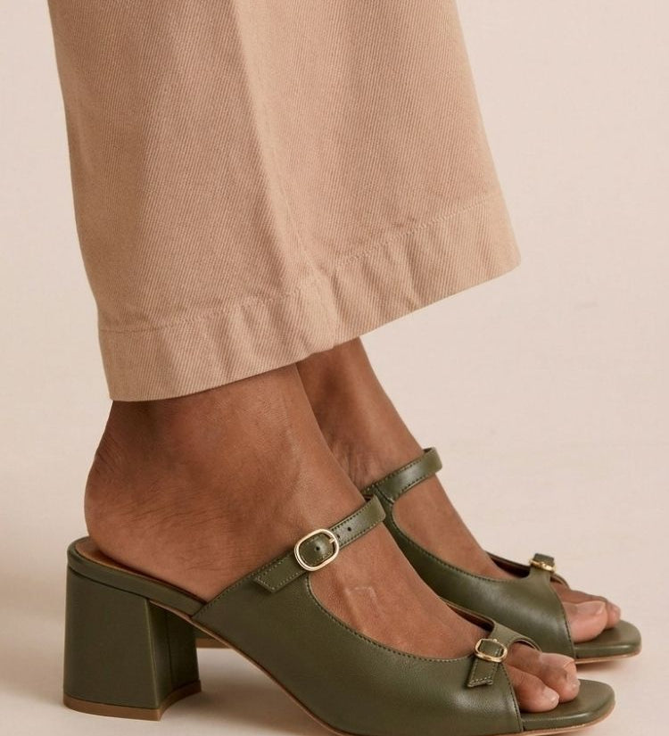 Hermelinda - Sapatos Slingback Ouro