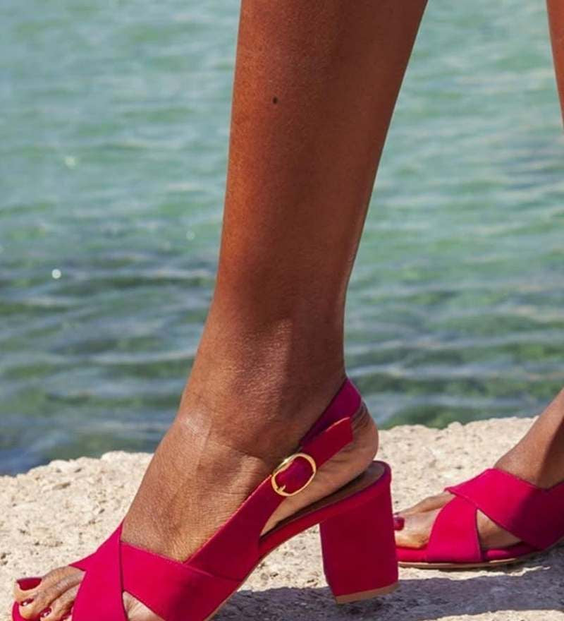 Marisela - Sandálias Slingback em Camurça