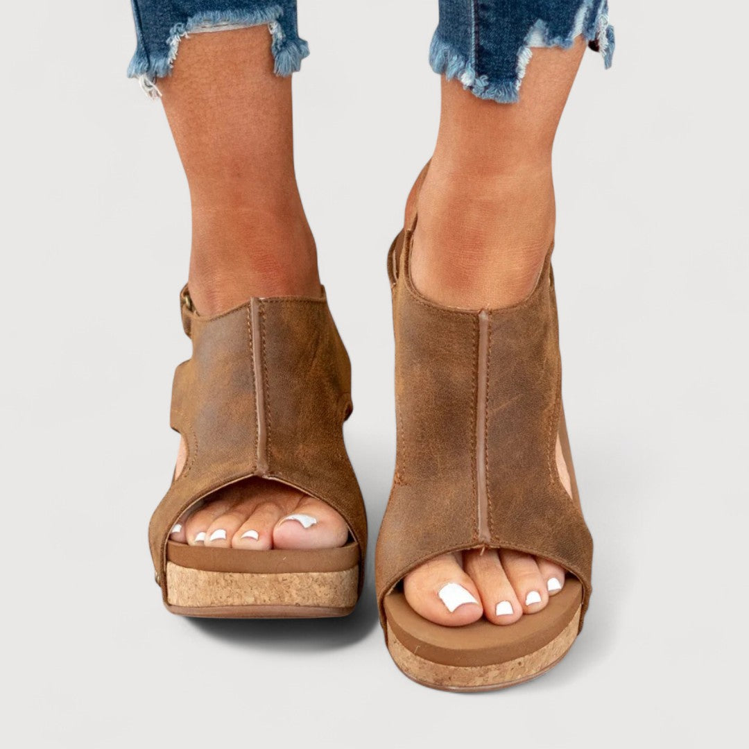 Monika – Sandálias Ortopédicas com Cunha