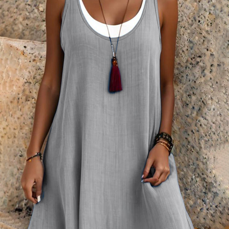 Íris - Vestido com Efeito Duas Peças Sem Mangas