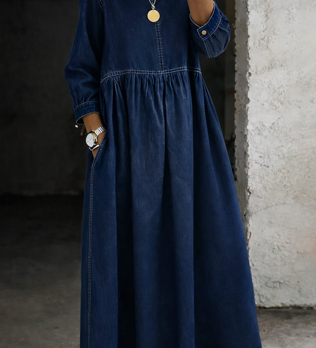Joana | Vestido de Denim com Decote Redondo e Mangas Longas