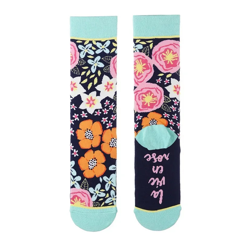 Novo produto rede reta vermelha meias longas feminino algodão primavera ilustração criativo engraçado outono e inverno meias retas