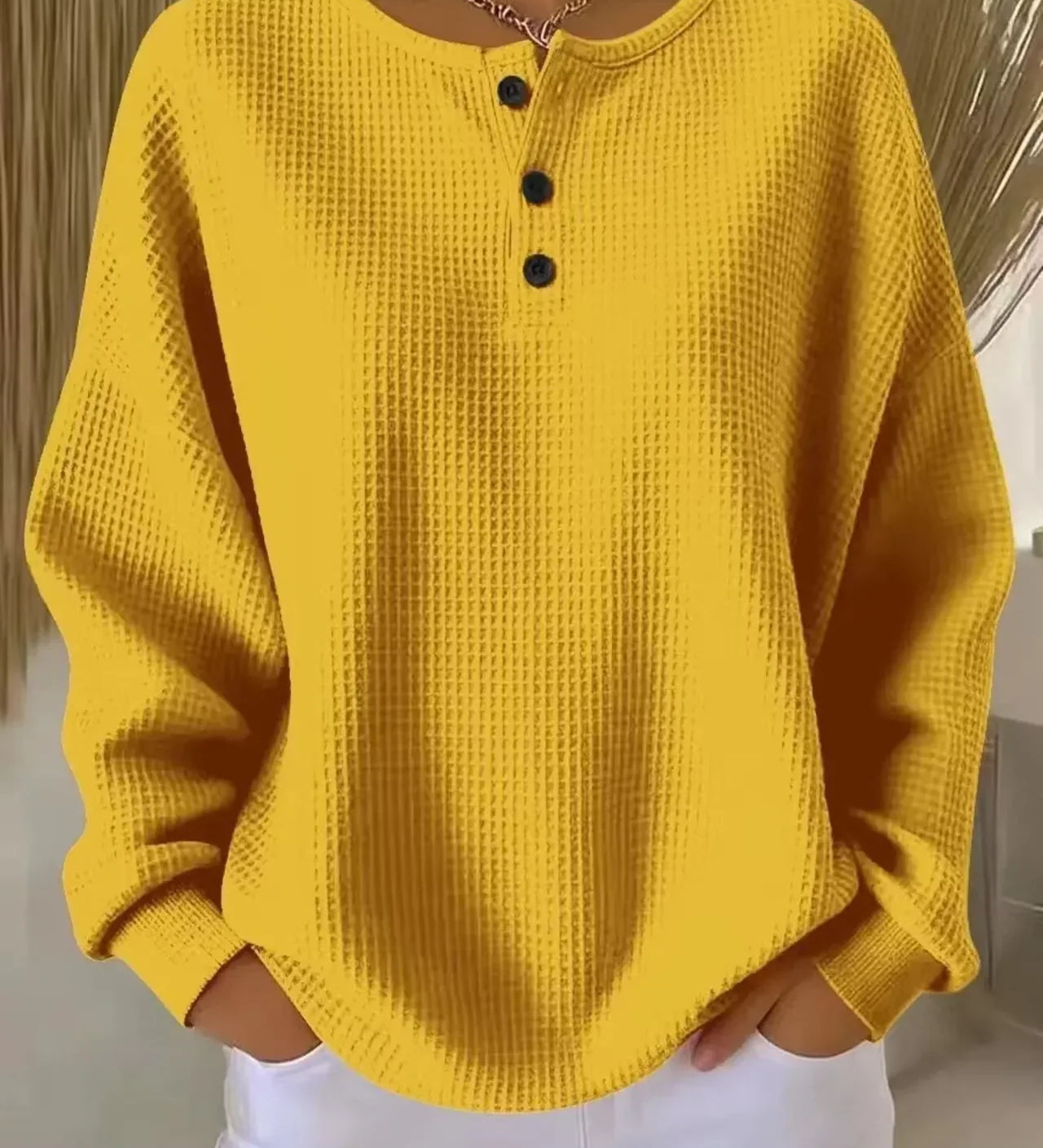 Sónia - Camisola com Textura Waffle e Gola Elegante