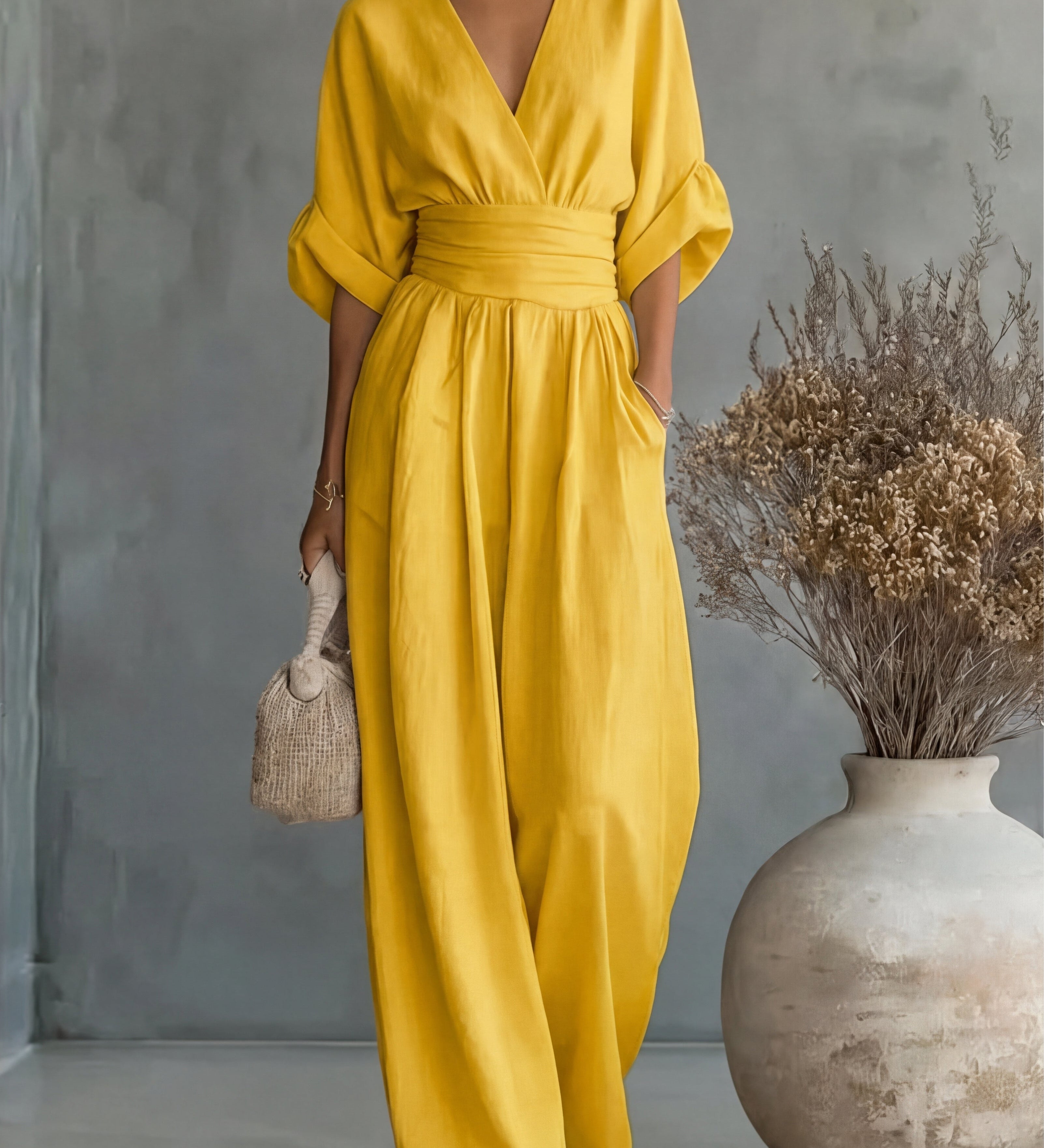 Kiara | Vestido Longo com Decote em V