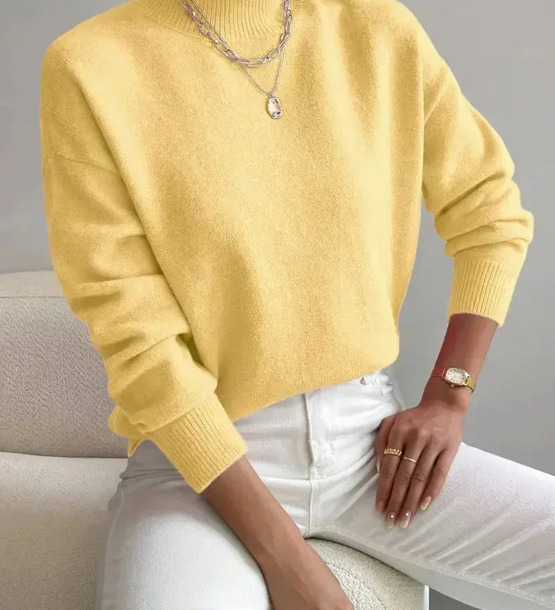 Milena - Camisola Clássica de Gola Alta