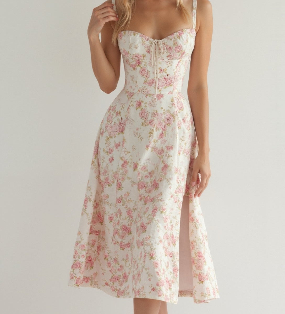 Vestido Midi Floral com Cinto