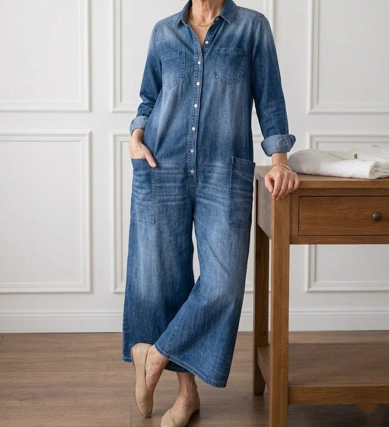 Branca | Macacão em denim vintage em algodão lavado com fecho de botões